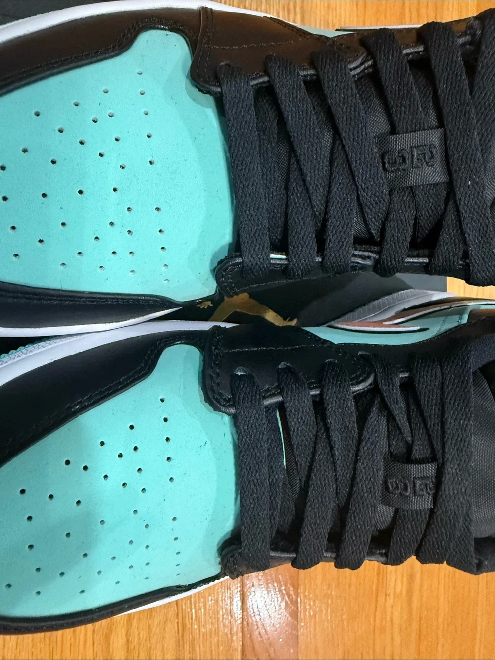 Air Jordan 1 Low SE